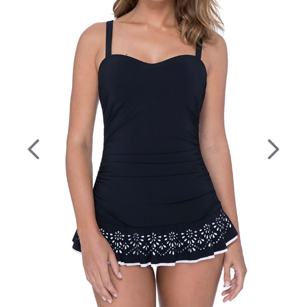 Gottex Navy Eyelet Floral Ruffle Skirt Underwire One Piece Swim Dress Size 6D